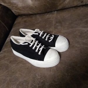 Banana Republic Platform Lace up Sneakers